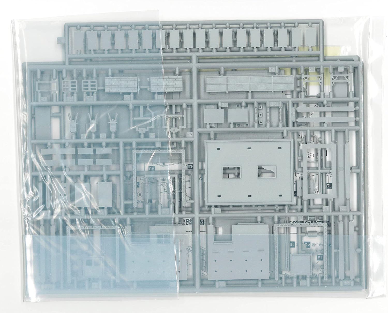 Greenmax 2211 Electricity Substation (Unpainted Kit)